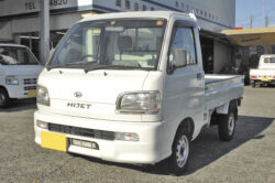 No.D0006：Ｈ１６年　ダイハツハイゼット４WD　４８万円